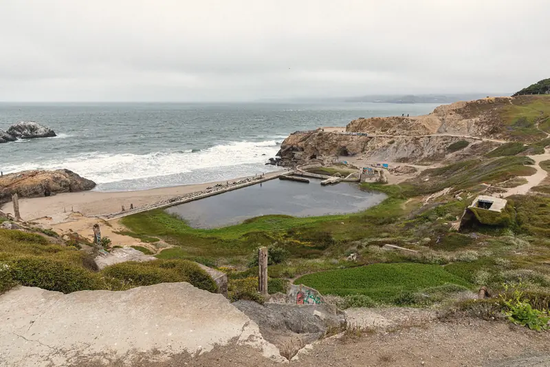 Photo of the Sutro Baths ruins and the ocean on a grey day
